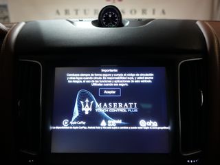 Maserati Levante 3.0 V6 Gransport Nerissimo 430cv auto