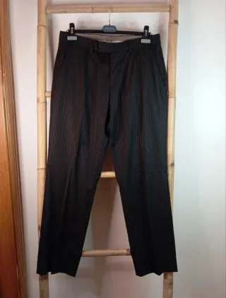 Traje Hugo Boss Raya Negra Talla 48