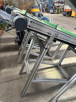 Cinta transportadora inclinada