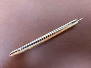 Navaja de afeitar Henckels Friodur lista para afei