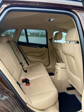 BMW X1 2012