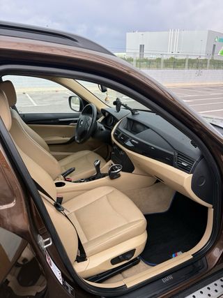 BMW X1 2012