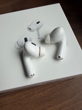 AirPods Pro 2ª Gen - Caja y Factura