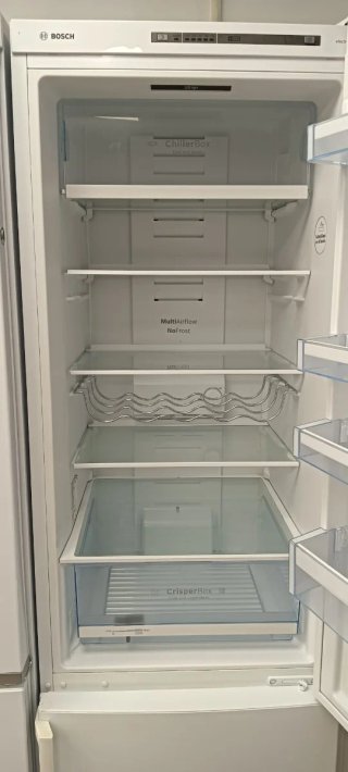 NEVERA COMBI BOSCH NO FROST ENERGÍA A++