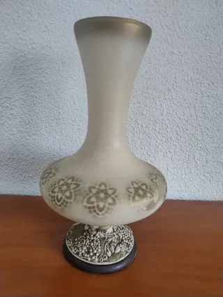 Jarrón Vintage Beige y Dorado