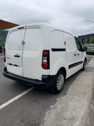 Furgoneta PEUGEOT PARTNER