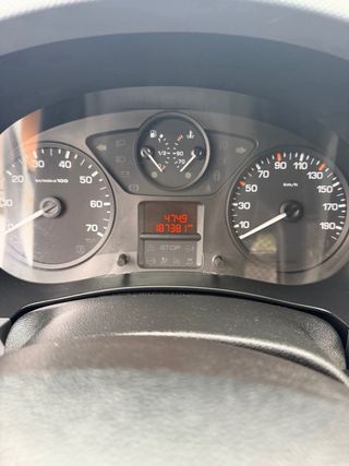 Furgoneta PEUGEOT PARTNER