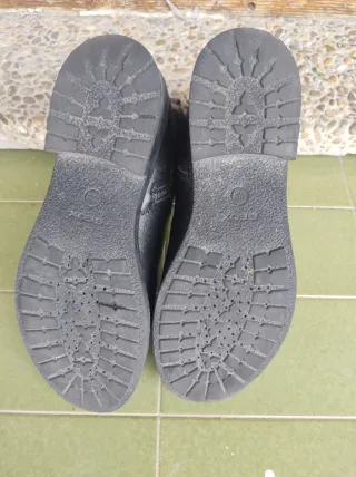 Botines negros de piel Geox.Talla 37