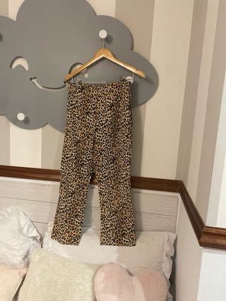 Pantalón Zara Animal Print Talla M