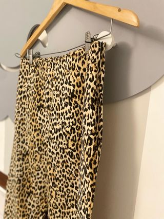 Pantalón Zara Animal Print Talla M