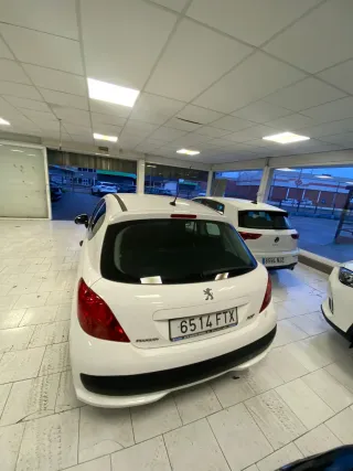 Peugeot 207 2007