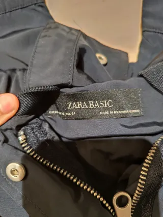 Chubasquero Zara Negro Entretiempo