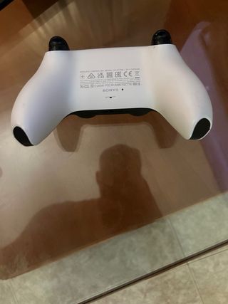 Playstation 5 Digital + 2 Mandos