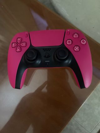 Playstation 5 Digital + 2 Mandos