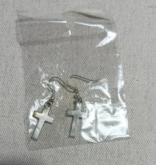 Pendientes plata con cruz
