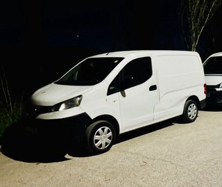 Vendo o Cambio - Nissan NV200 2014 con ITV pasada