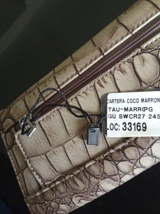 Cartera Monedero Guess Mariposa  Marrón