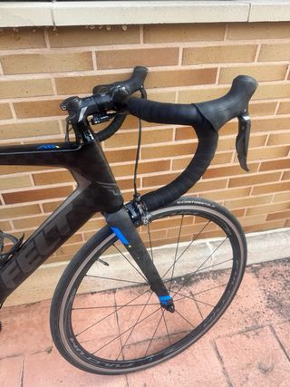 Bicicleta Felt AR2 Ultegra Di2