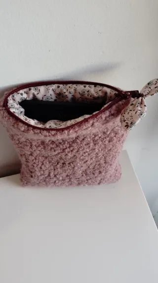Funda para libro electrónico rosa con forro floral
