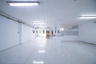 Local comercial en venta en Castellbisbal