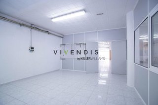 Local comercial en venta en Castellbisbal