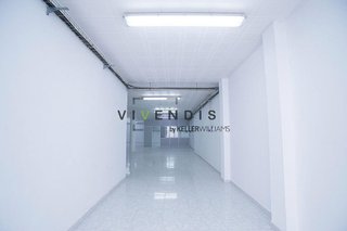 Local comercial en venta en Castellbisbal