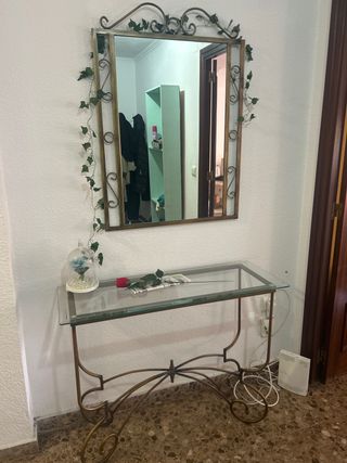 Urge x mudanza!! Espejo y consola recibidor