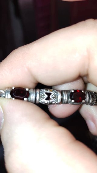 Pulsera Vintage de  Plata con Granates.