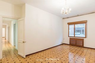 Piso en alquiler en Jerónimos en Madrid