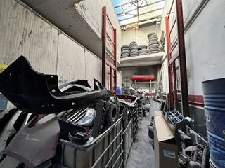 Local comercial en venta en La Roureda en Viladecans