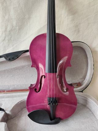 Violín 4/4 con estuche rígido y arco – Violeta