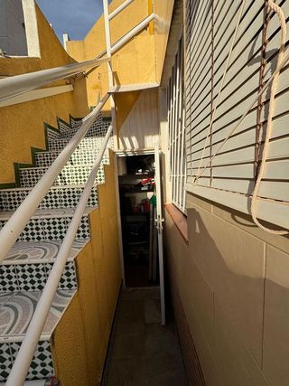 Casa adosada en venta en La Siesta - El Salado - Torreta en Torrevieja