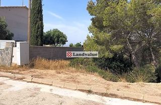 Terreno en venta en Eixample Residencial en Roda de Barà