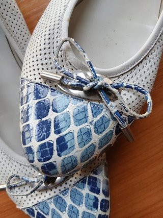 Zapatos planos Calzados Larra piel calados