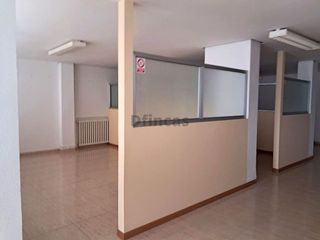 Oficina en venta en Ensanche en Teruel