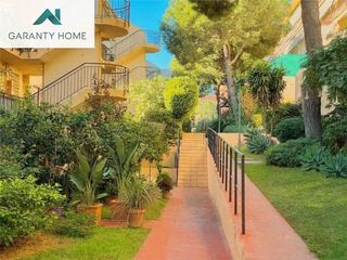 Piso en venta en Los Jardines de Marbella - La Ermita en Marbella