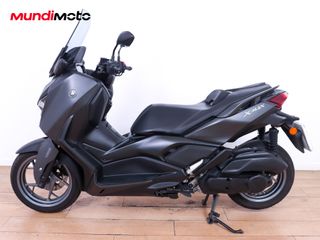 YAMAHA X-MAX 125
