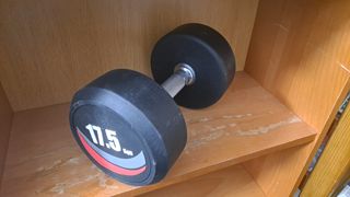 Mancuernas de 5, 7.5, 10, 12.5, 15 y 17.5 Kgs