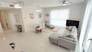 Piso en alquiler en Martín Carpena - Torre del Río en Málaga