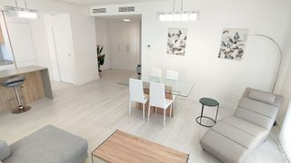 Piso en alquiler en Martín Carpena - Torre del Río en Málaga