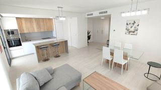 Piso en alquiler en Martín Carpena - Torre del Río en Málaga