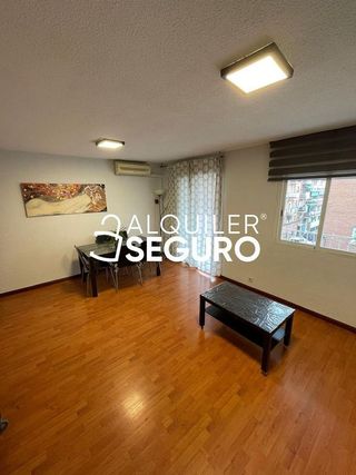 Piso en alquiler en Vista Alegre en Madrid