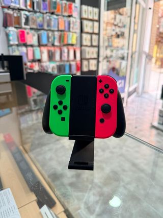 Mandos Nintendo Switch Verde y Rosa
