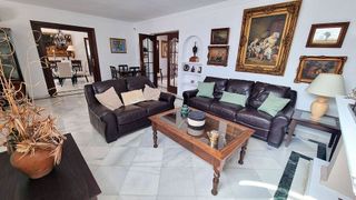 Chalet en alquiler en El Higueral - La Merced en Marbella