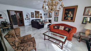 Chalet en alquiler en El Higueral - La Merced en Marbella