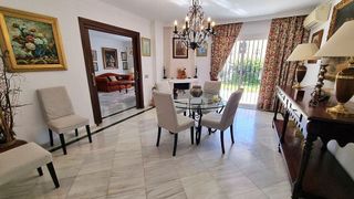 Chalet en alquiler en El Higueral - La Merced en Marbella
