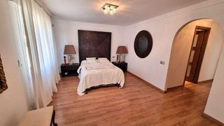 Chalet en alquiler en El Higueral - La Merced en Marbella