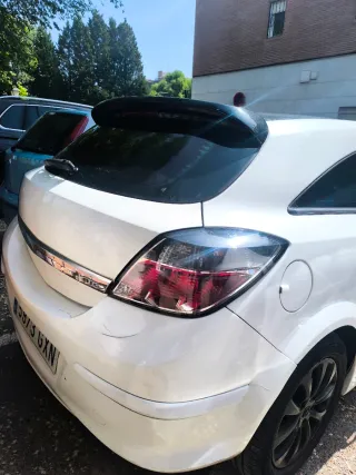 Opel Astra 2010