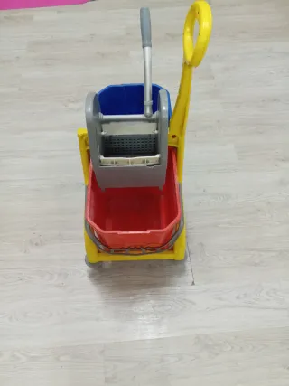 Cubo de limpieza doble