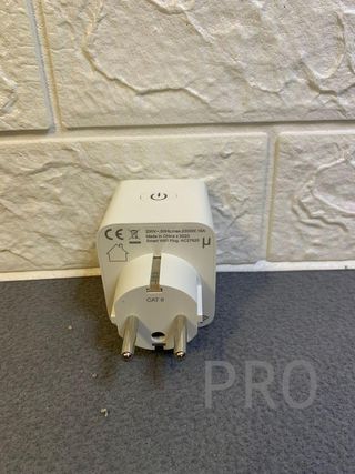 Presa commutabile per WiFi Smart + LEDVANCE, con misurazione potenza, compatibile con Google e Alexa Voice Control, controllo tramite telecomando possibile, confezione da 1